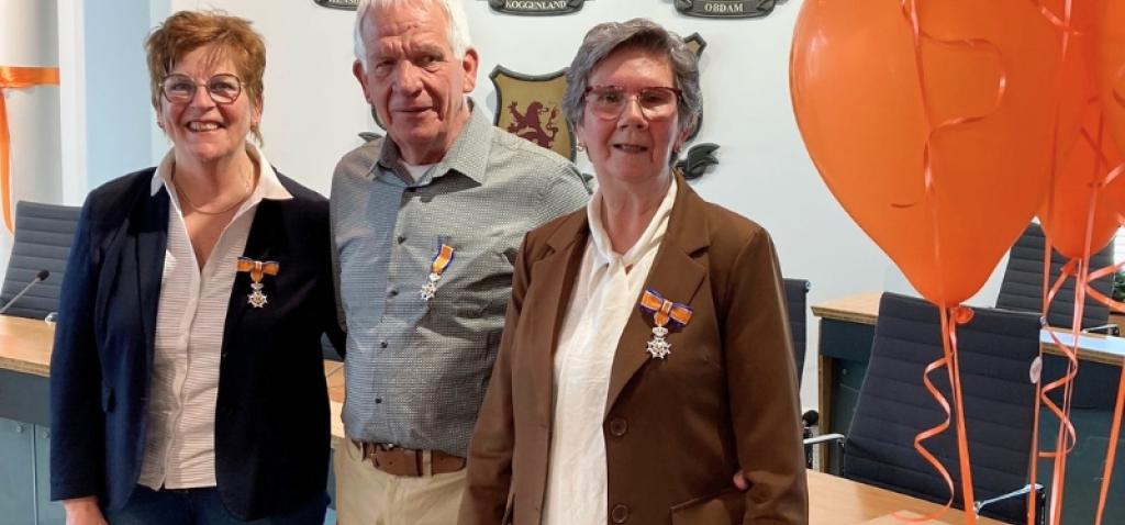 Vrijwilligers Marry Imming, Margreet en Dick Klaij koninklijk onderscheiden