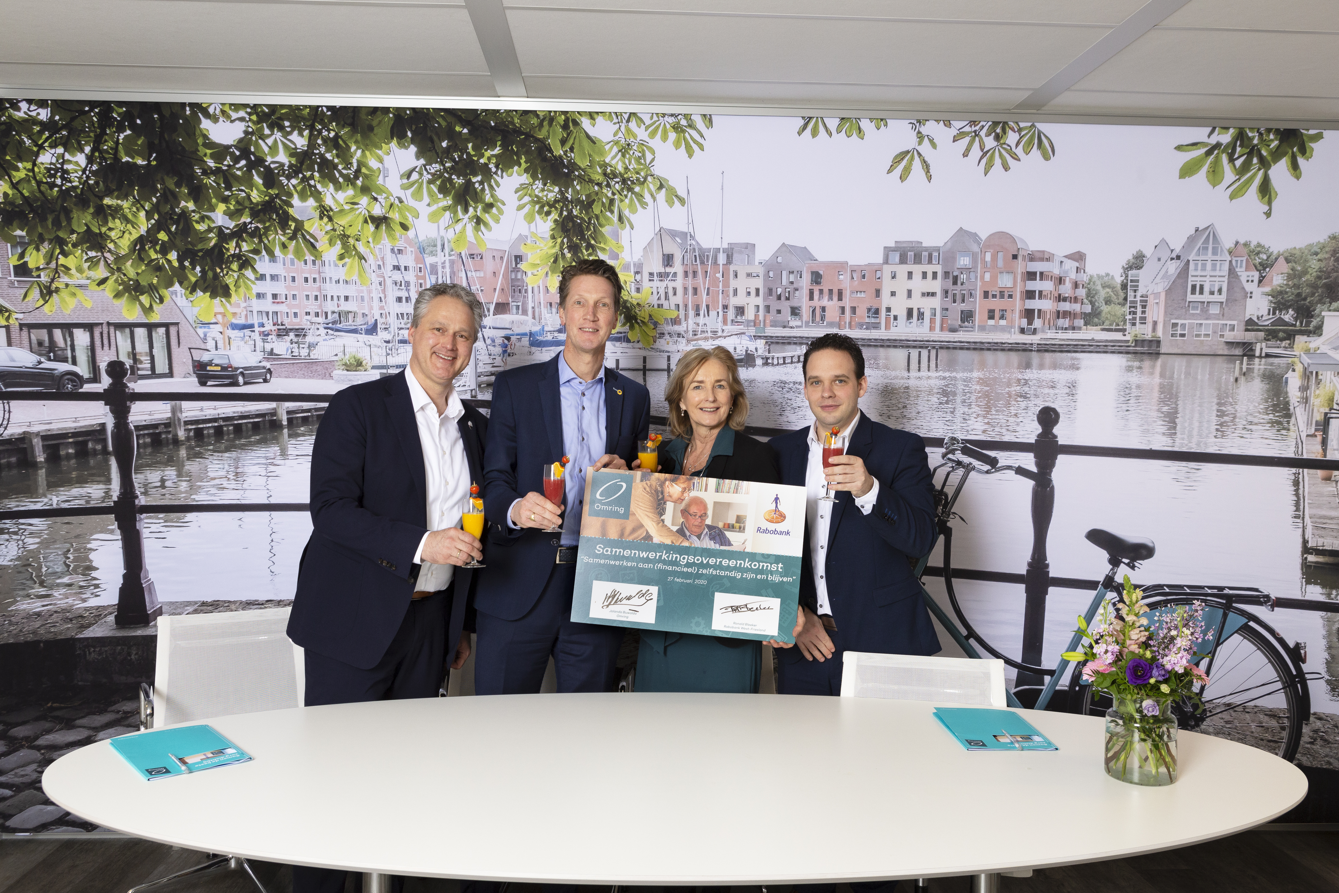 De Rabobank en Omring helpen senioren om (financieel) zelfstandig te blijven